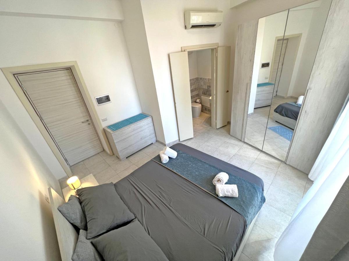 Camere In Centro กาญารี ภายนอก รูปภาพ