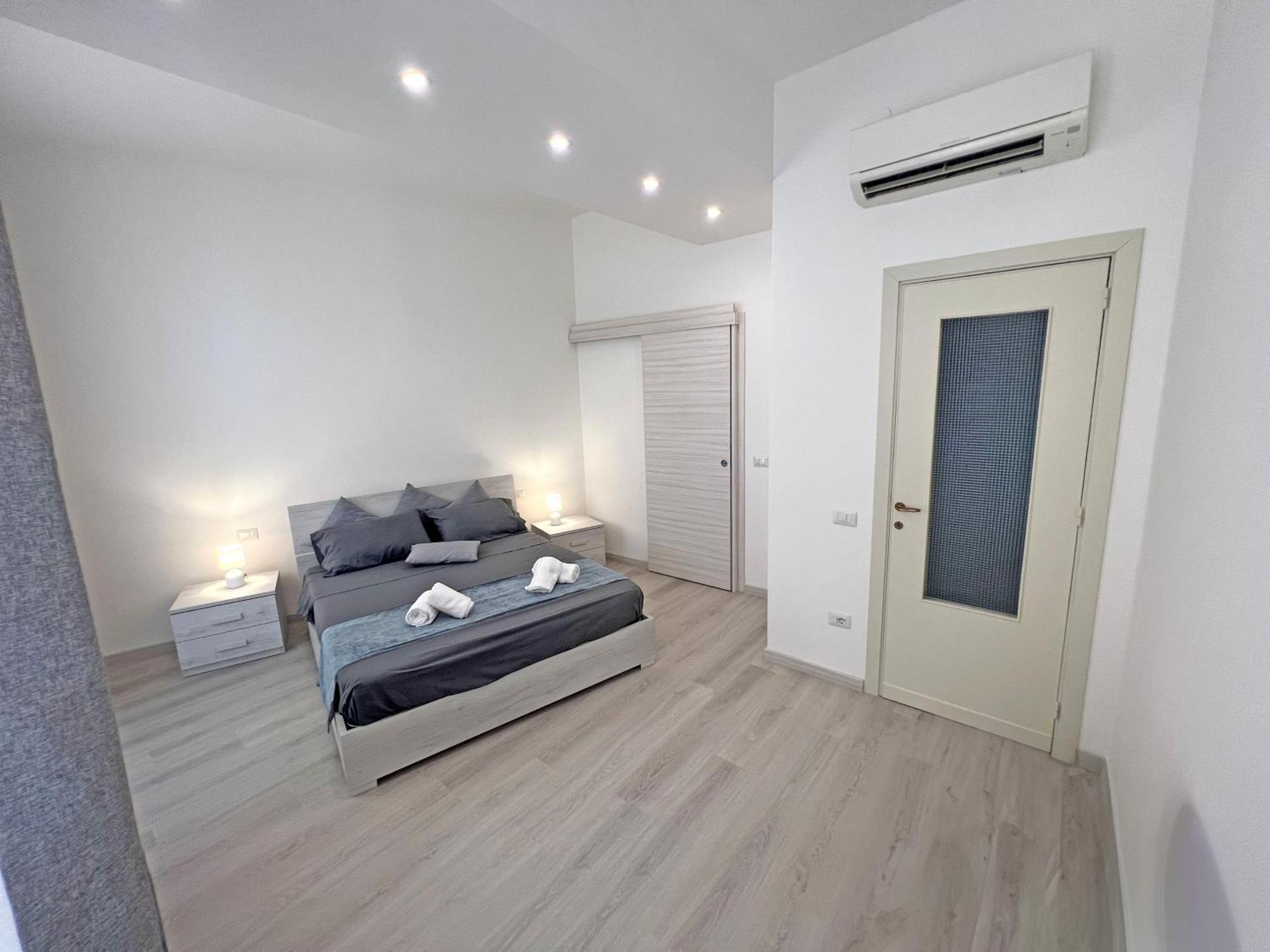 Camere In Centro กาญารี ภายนอก รูปภาพ